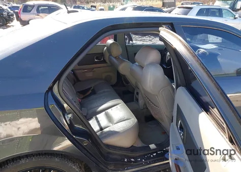 2005 Cadillac Cts Standard from USA, damaged, VIN 1G6DP567650140126